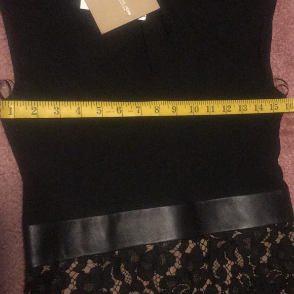 Michael Kors Collection - Picture 9 of 9